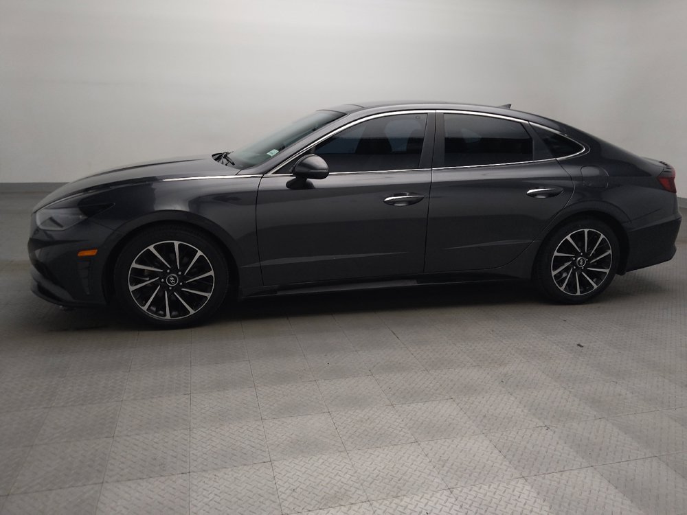 Used 2021 Hyundai Sonata Limited FWD image 2