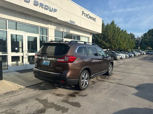 Used 2019 Subaru Ascent Limited AWD/4WD image 3