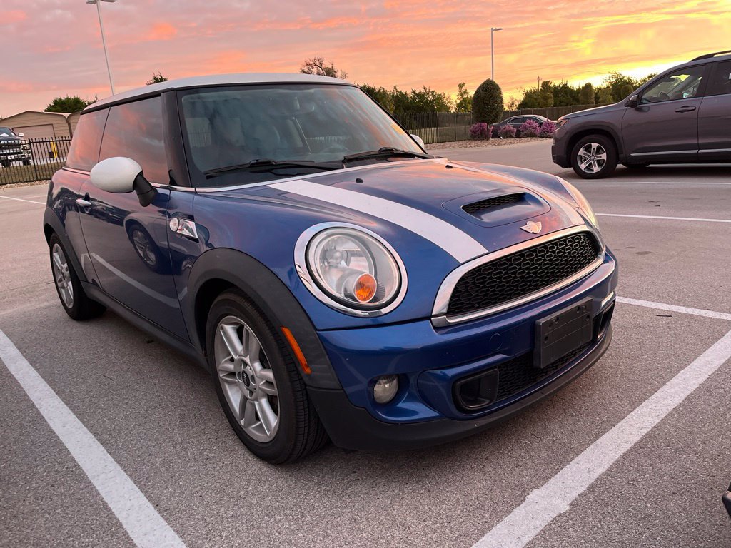 Used 2012 MINI Cooper S FWD image 2