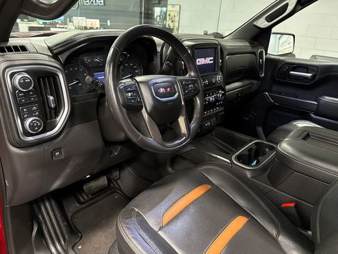 Used 2021 GMC Sierra 1500 AT4 w/ AT4 Value Package AWD/4WD image 7
