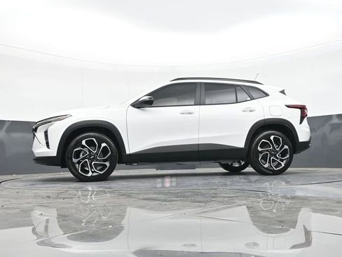 New 2026 Chevrolet Trax RS w/ Sunroof Package FWD image 50