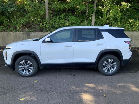 New 2026 Chevrolet Equinox LT w/ Convenience Package II image 4