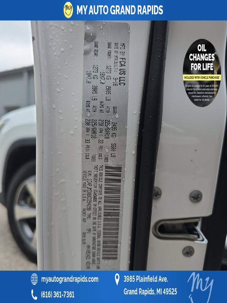 Used 2019 Jeep Cherokee Limited AWD/4WD image 35