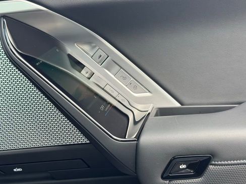 Certified 2024 BMW 760i xDrive image 24