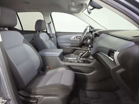 Used 2018 Chevrolet Traverse LT FWD image 34