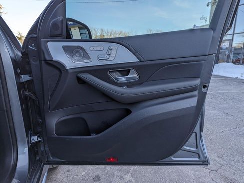 Used 2024 Mercedes-Benz GLE 53 AMG 4MATIC image 31