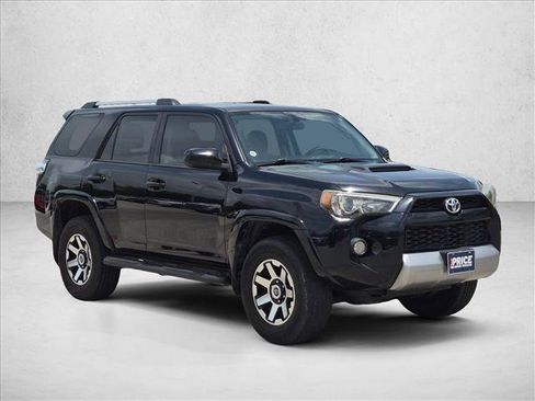 Used 2016 Toyota 4Runner Trail AWD/4WD image 3