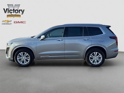 Used 2025 Cadillac XT6 Luxury image 3
