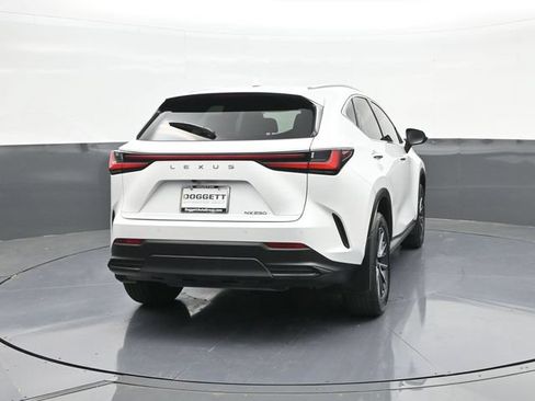 Used 2024 Lexus NX 250 FWD w/ Towing Package (2000 Lbs) image 11