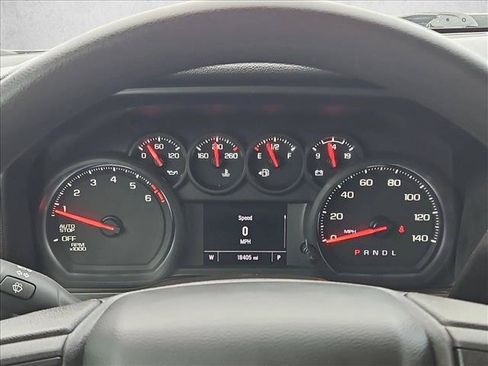 Certified 2025 Chevrolet Silverado 1500 Custom RWD image 11