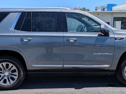 Used 2022 GMC Yukon Denali AWD/4WD image 5