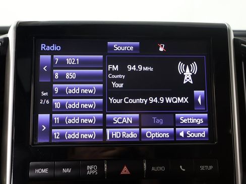 Used 2020 Toyota Land Cruiser image 54