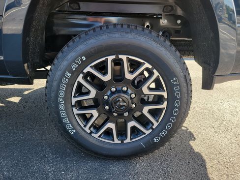 New 2026 RAM 2500 Limited AWD/4WD image 9
