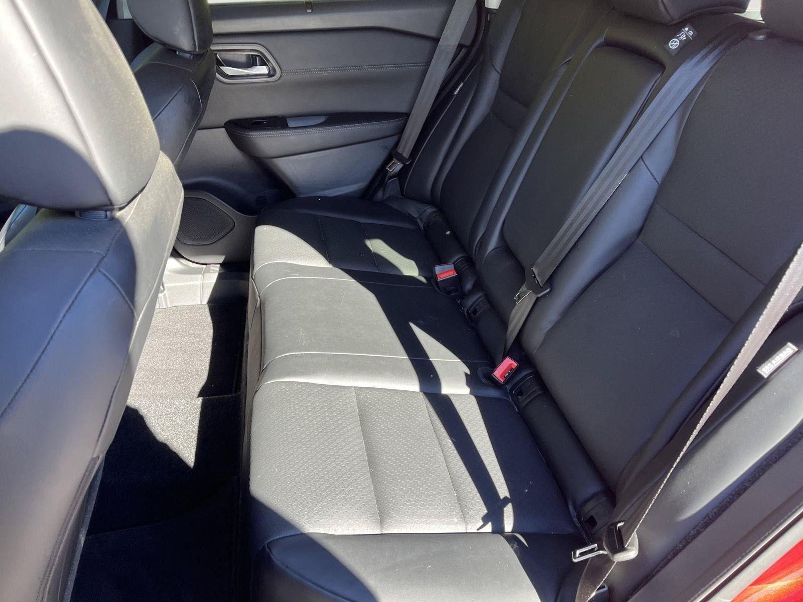 Used 2024 Nissan Rogue SV w/ SV Premium Package AWD/4WD image 13