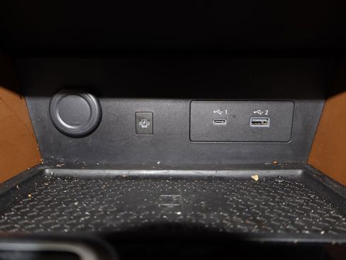 Used 2022 Nissan Pathfinder Platinum FWD image 28