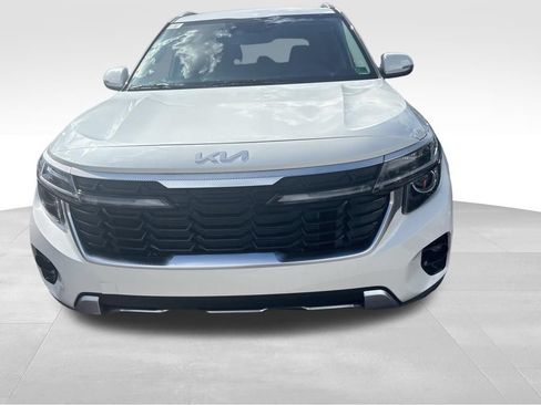 Used 2024 Kia Seltos SX AWD/4WD image 5