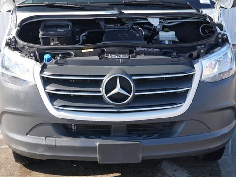 Used 2023 Mercedes-Benz Sprinter 3500 w/ Acoustic Package image 8