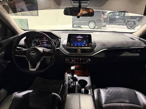 Used 2022 Nissan Altima 2.5 SR w/ Midnight Edition Package FWD image 21
