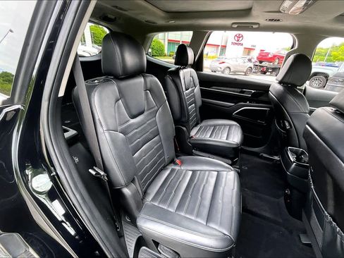 Used 2024 Kia Telluride SX Prestige AWD/4WD image 21