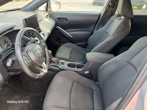 Used 2024 Toyota Corolla Cross AWD Hybrid image 9