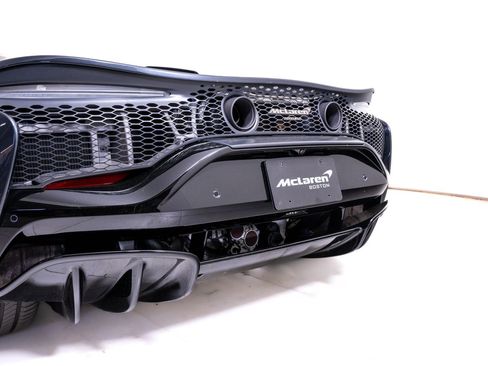 Used 2025 McLaren Artura Spider RWD image 15