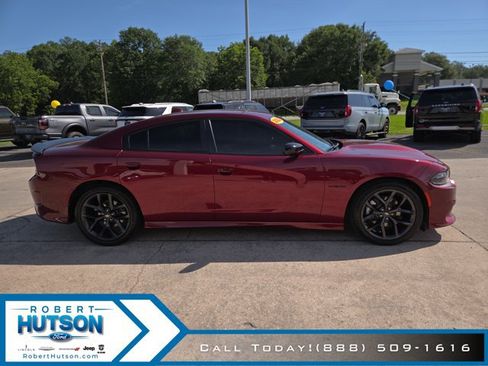 Used 2022 Dodge Charger R/T w/ Blacktop Package RWD image 5