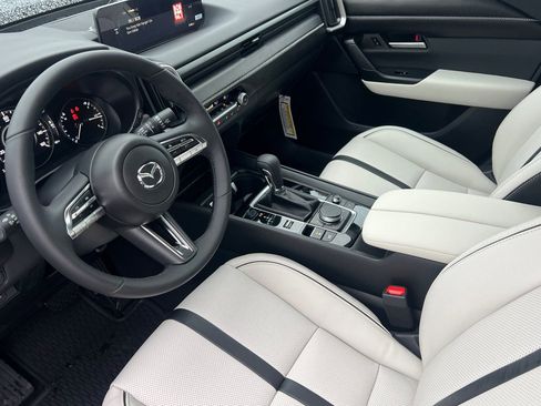 New 2026 MAZDA CX-50 AWD 2.5 S w/ Premium Package image 7