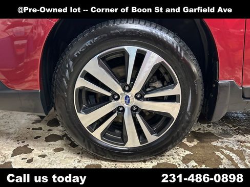 Used 2018 Subaru Outback 2.5i Limited AWD/4WD image 11