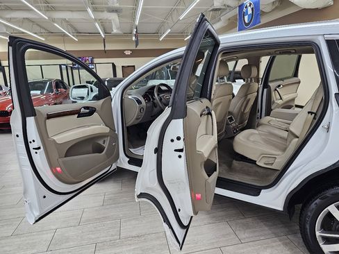 Used 2013 Audi Q7 3.0T Premium Plus image 16