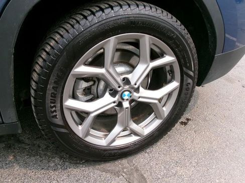 Used 2022 BMW X4 xDrive30i AWD/4WD image 7