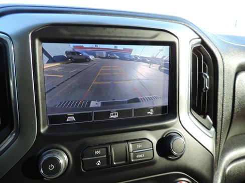 Used 2022 Chevrolet Silverado 2500 LTZ w/ LTZ Plus Package image 12