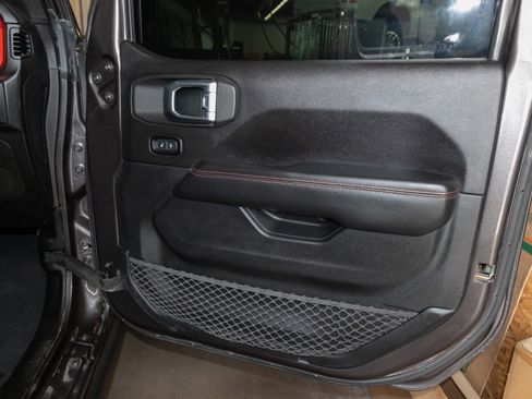 Used 2020 Jeep Wrangler Unlimited Rubicon image 16