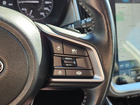 Used 2023 Subaru Outback Premium image 19