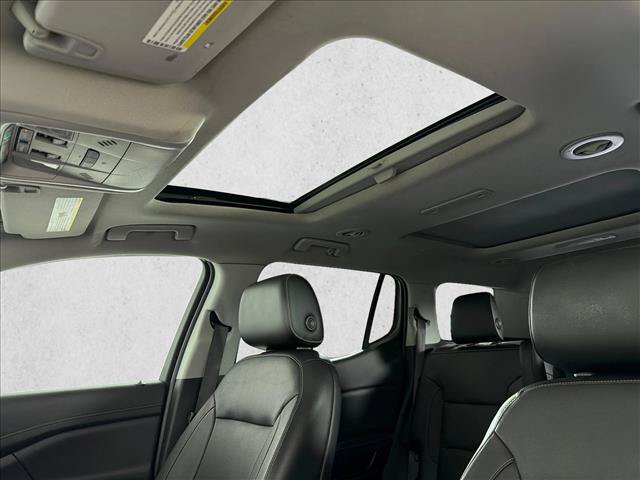 Used 2019 GMC Acadia SLT w/ LPO, Floor Liner Package FWD image 2