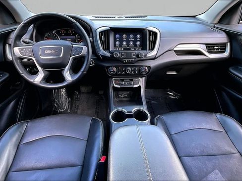 Used 2023 GMC Terrain SLT w/ LPO, Floor Liner Package FWD image 7
