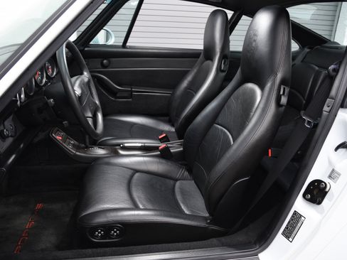 Used 1998 Porsche 911 Carrera S RWD image 16