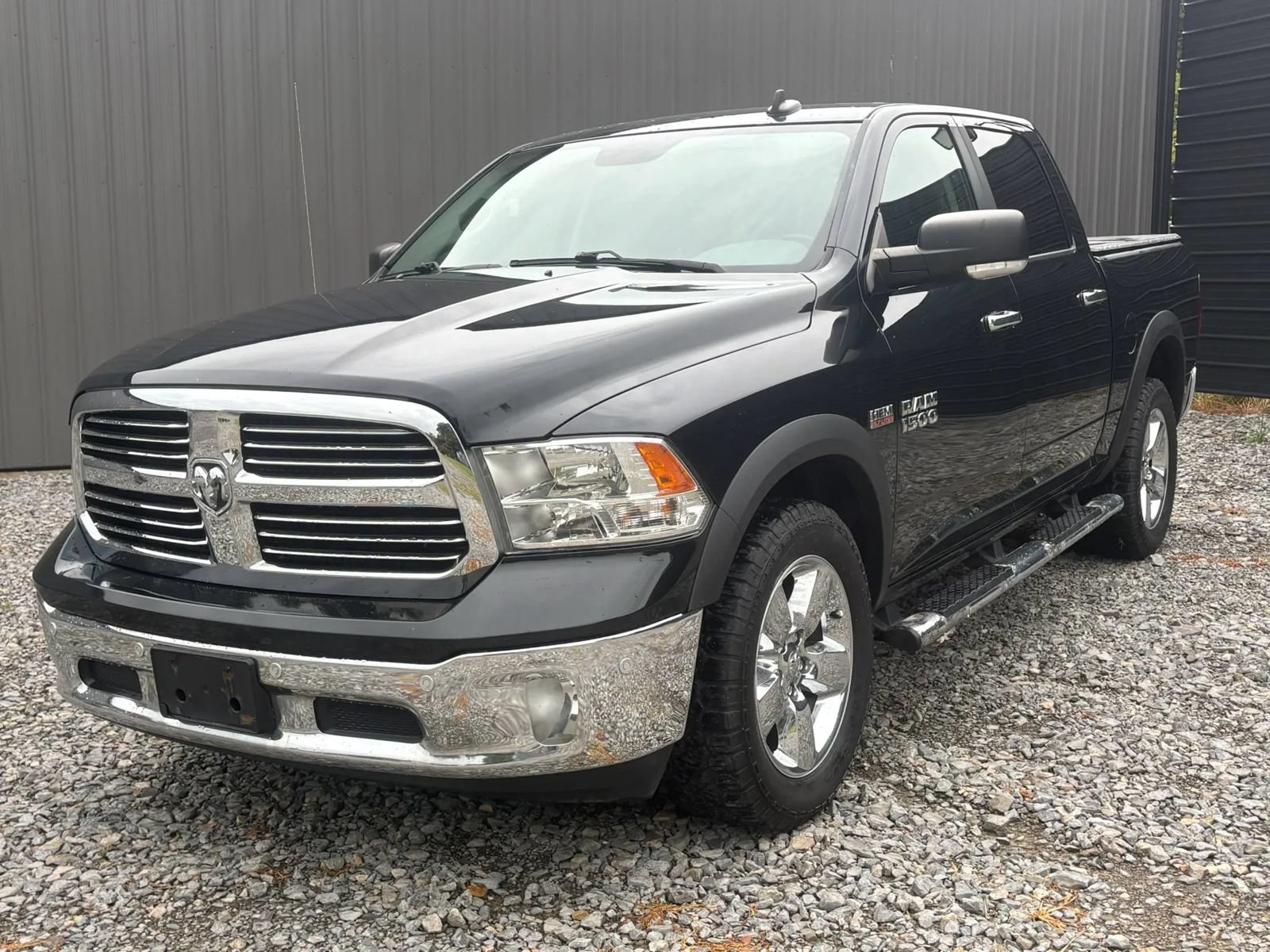 Used 2017 RAM 1500 Big Horn AWD/4WD image 1