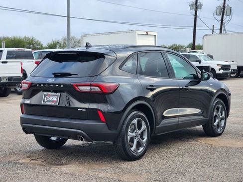 Used 2025 Ford Escape ST-Line image 7