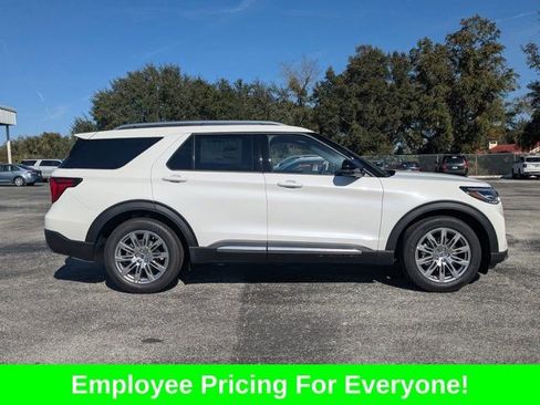 New 2026 Ford Explorer Platinum RWD image 4