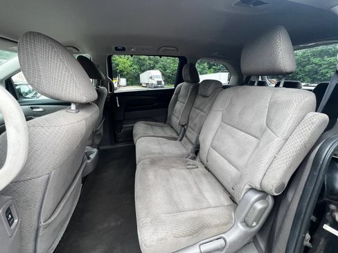 Used 2014 Honda Odyssey EX image 10