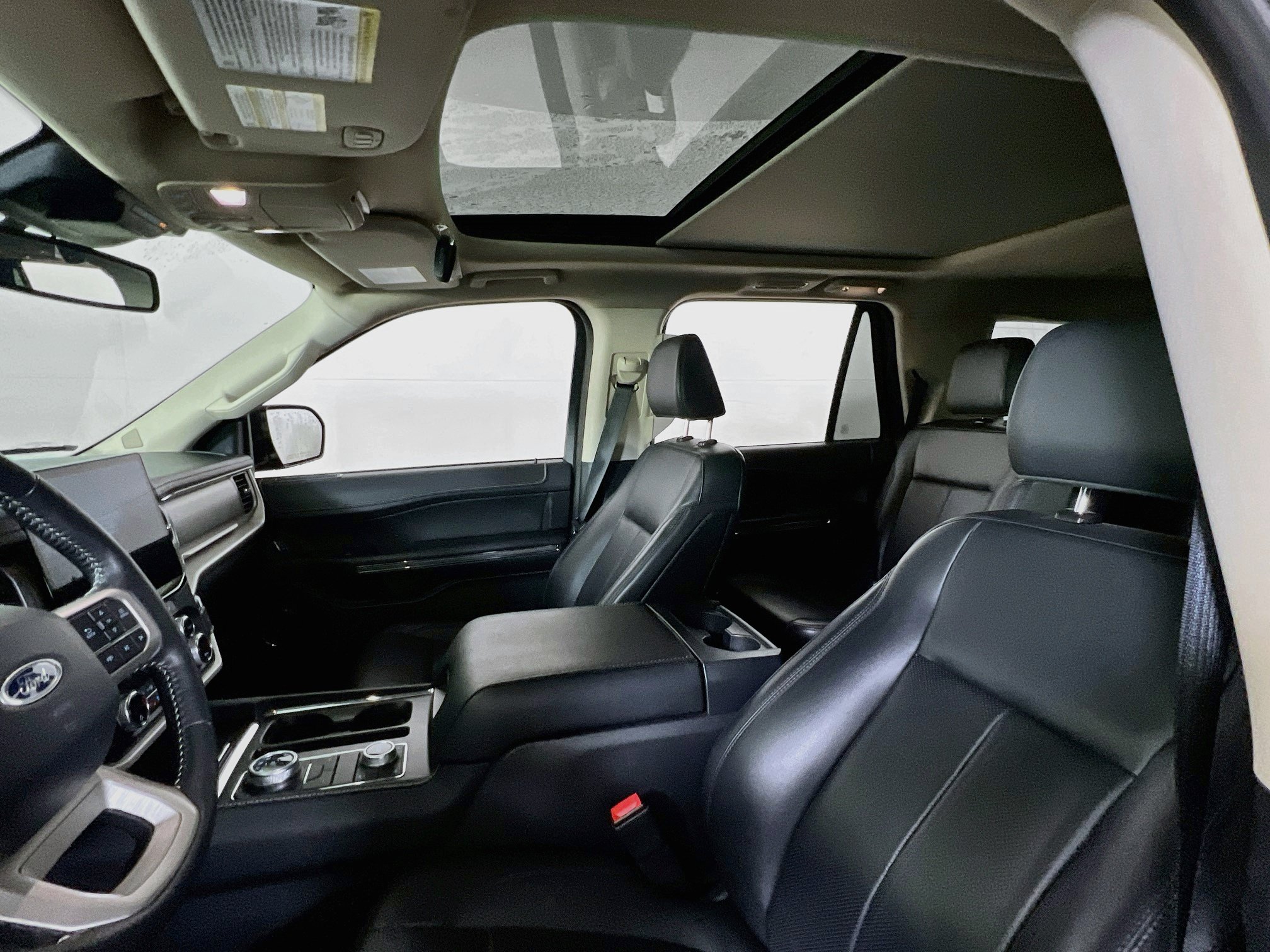 Used 2022 Ford Expedition XLT AWD/4WD image 22