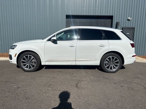 Used 2018 Audi Q7 3.0T Prestige w/ Prestige Package image 8