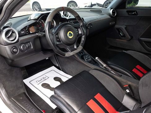 Used 2021 Lotus Evora RWD image 22