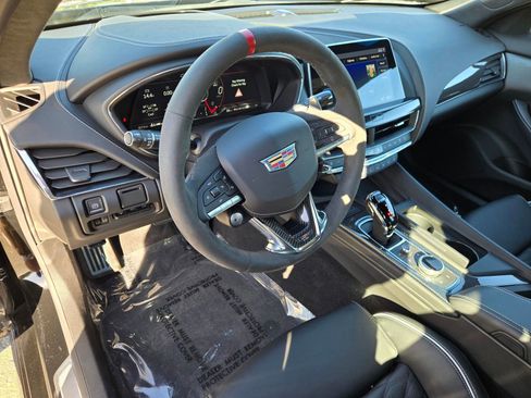 Used 2024 Cadillac CT5 V Blackwing w/ Driver Assist Package RWD image 19