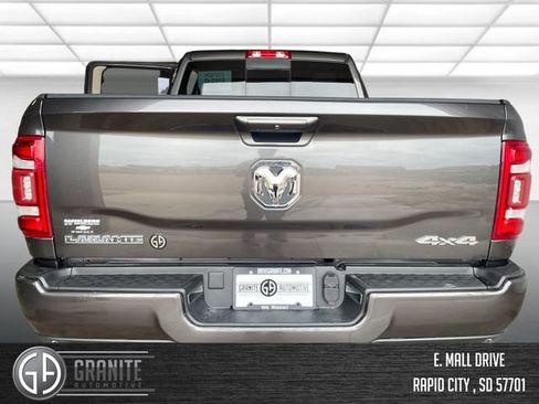 Used 2024 RAM 2500 Laramie AWD/4WD image 11
