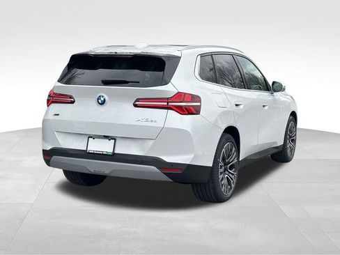 New 2026 BMW X3 xDrive30 w/ Premium Package image 4