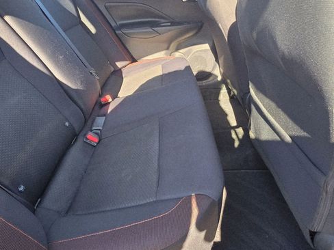 Used 2020 Nissan Versa SR image 11