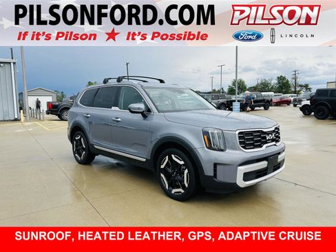 Used 2025 Kia Telluride S AWD/4WD image 1