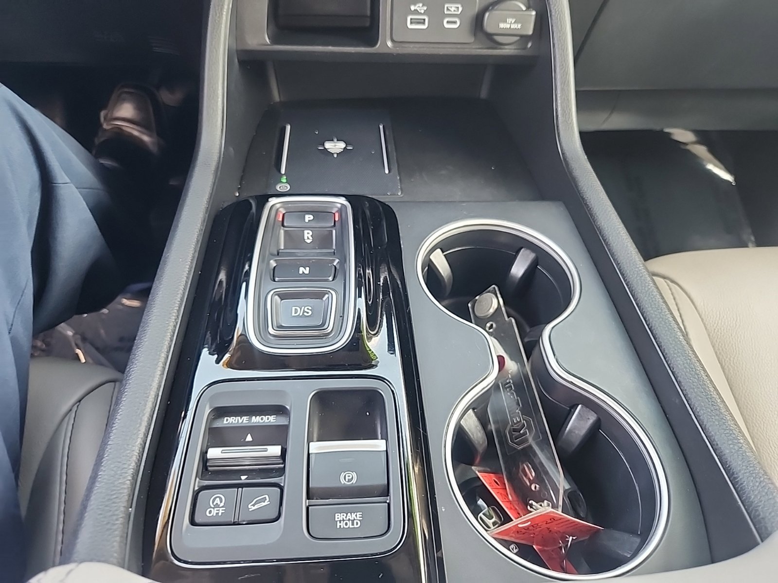 Used 2025 Honda Pilot Touring image 28