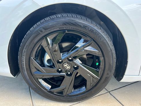 Certified 2026 Hyundai Elantra Sport FWD image 23